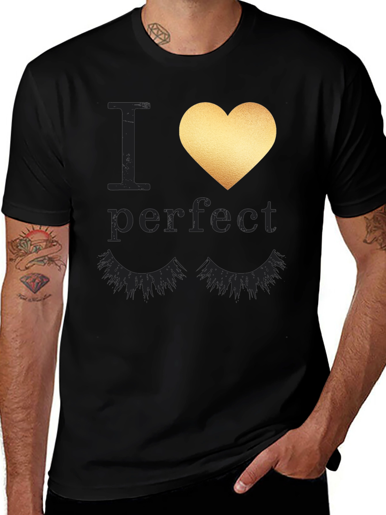 I Heart Lashes Graphic Tee - Stylish and Fun