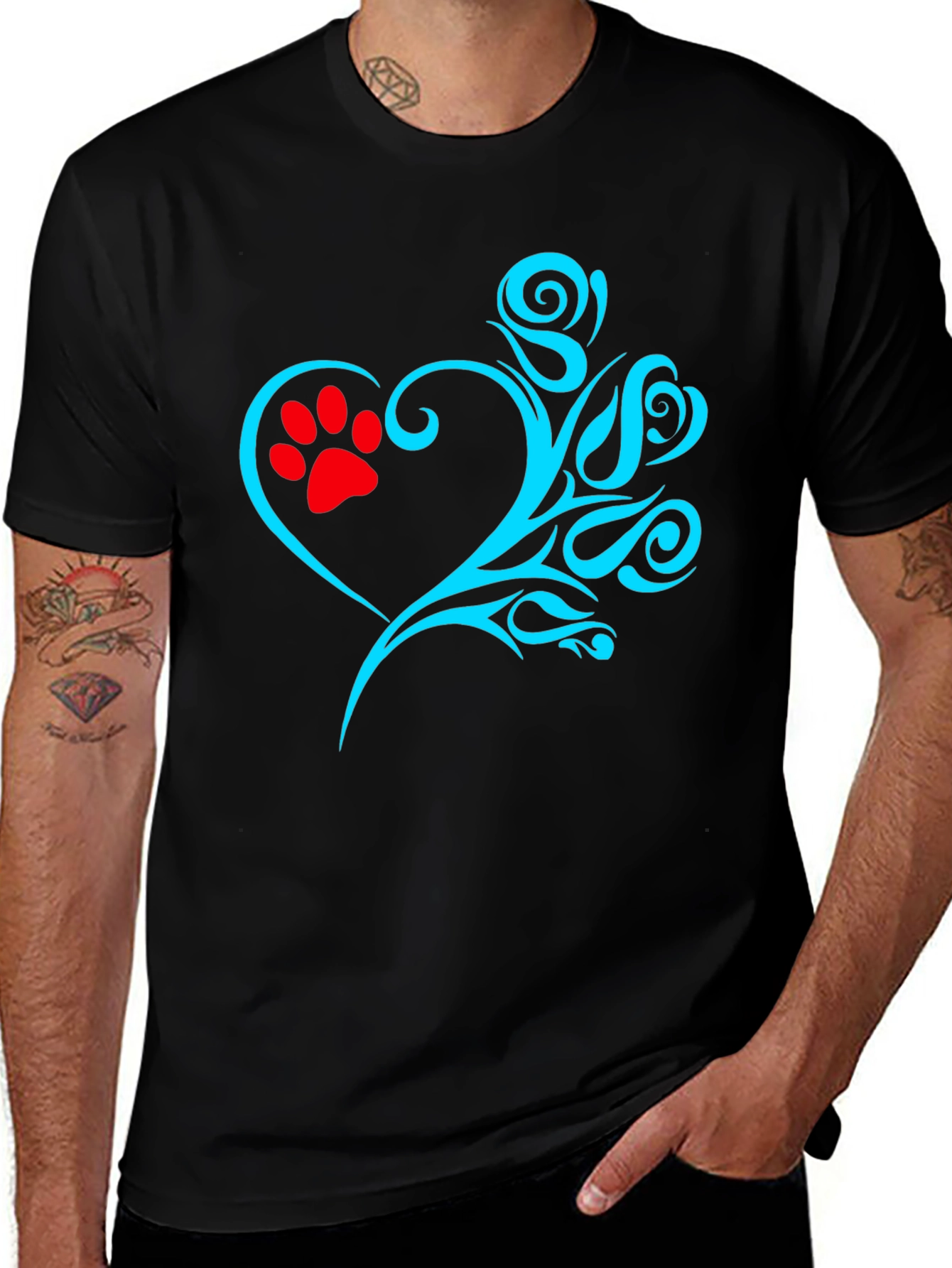 Heart Paw Print Graphic T-Shirt