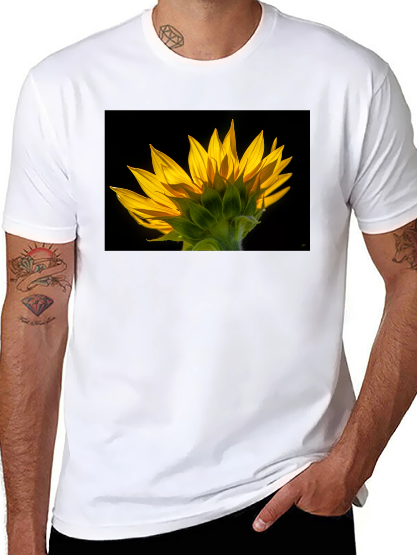 Sunflower Graphic Black T-Shirt
