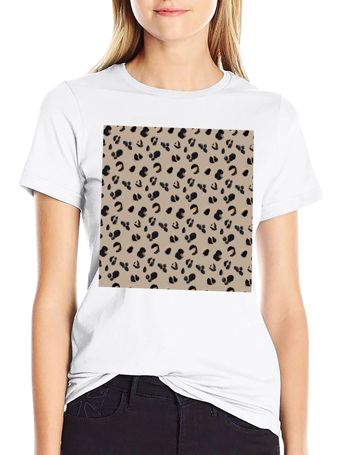Stylish Leopard Print T-Shirt - Black