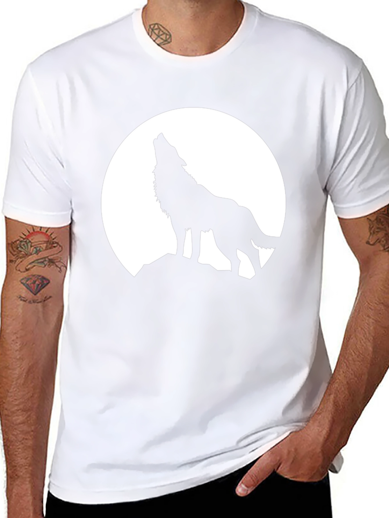 Wolf Howling at Moon Black T-Shirt