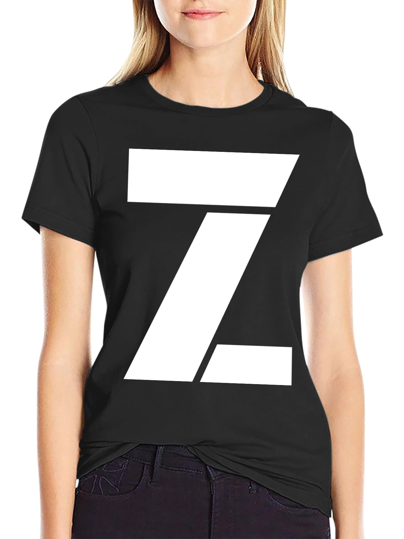 Modern Letter Z Graphic Tee - Stylish Black T-Shirt