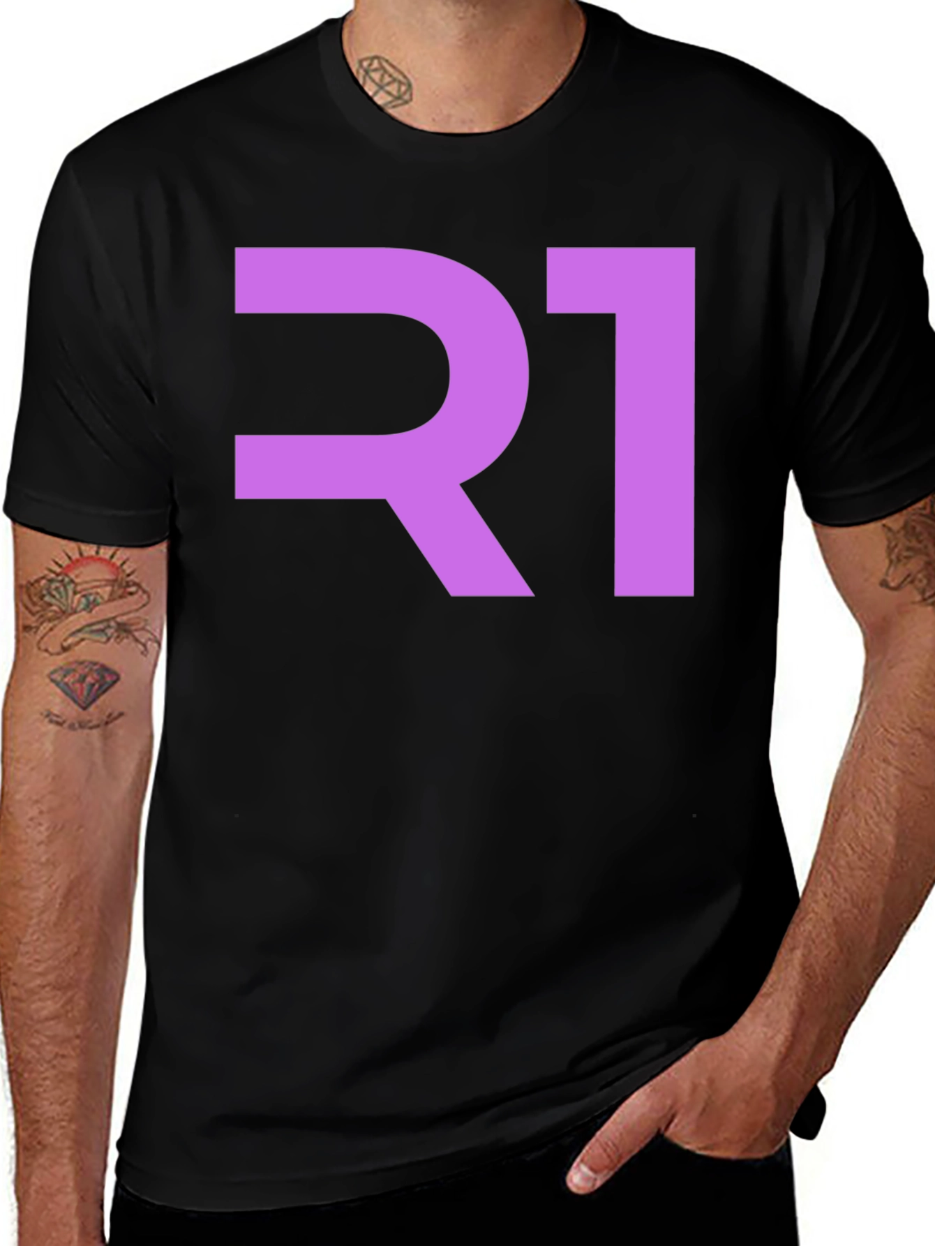 Bold R1 Graphic Tee - Modern Black T-Shirt