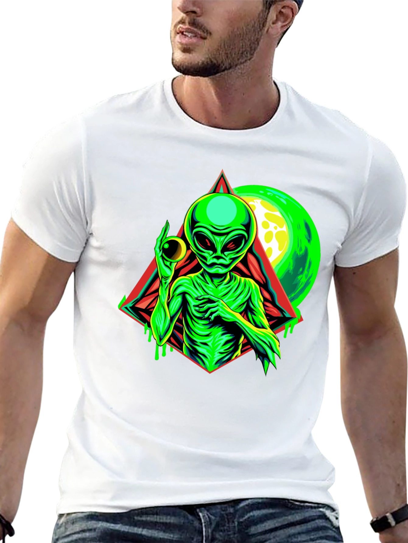 Alien Graphic Tee - Sci-Fi T-Shirt