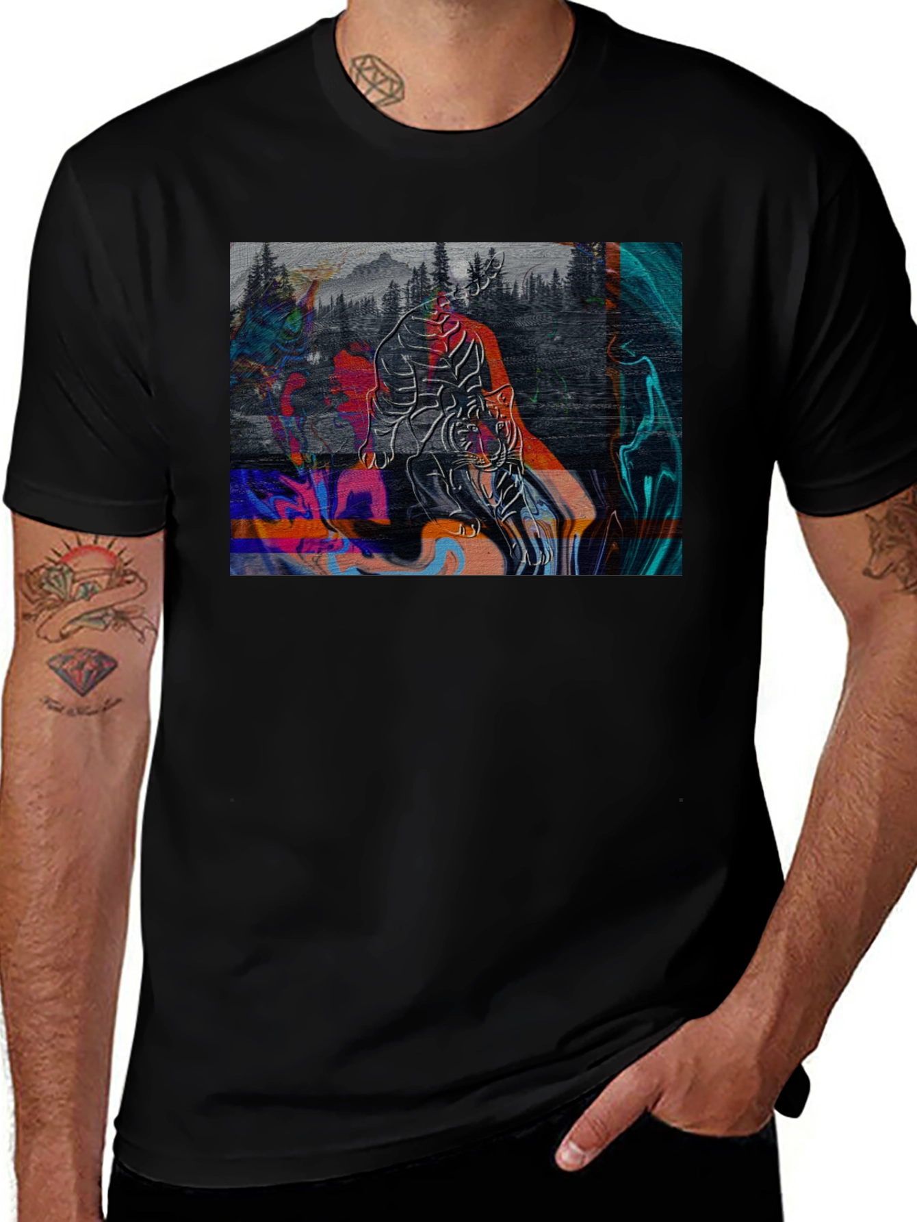 Abstract Tiger Graphic Black Tee