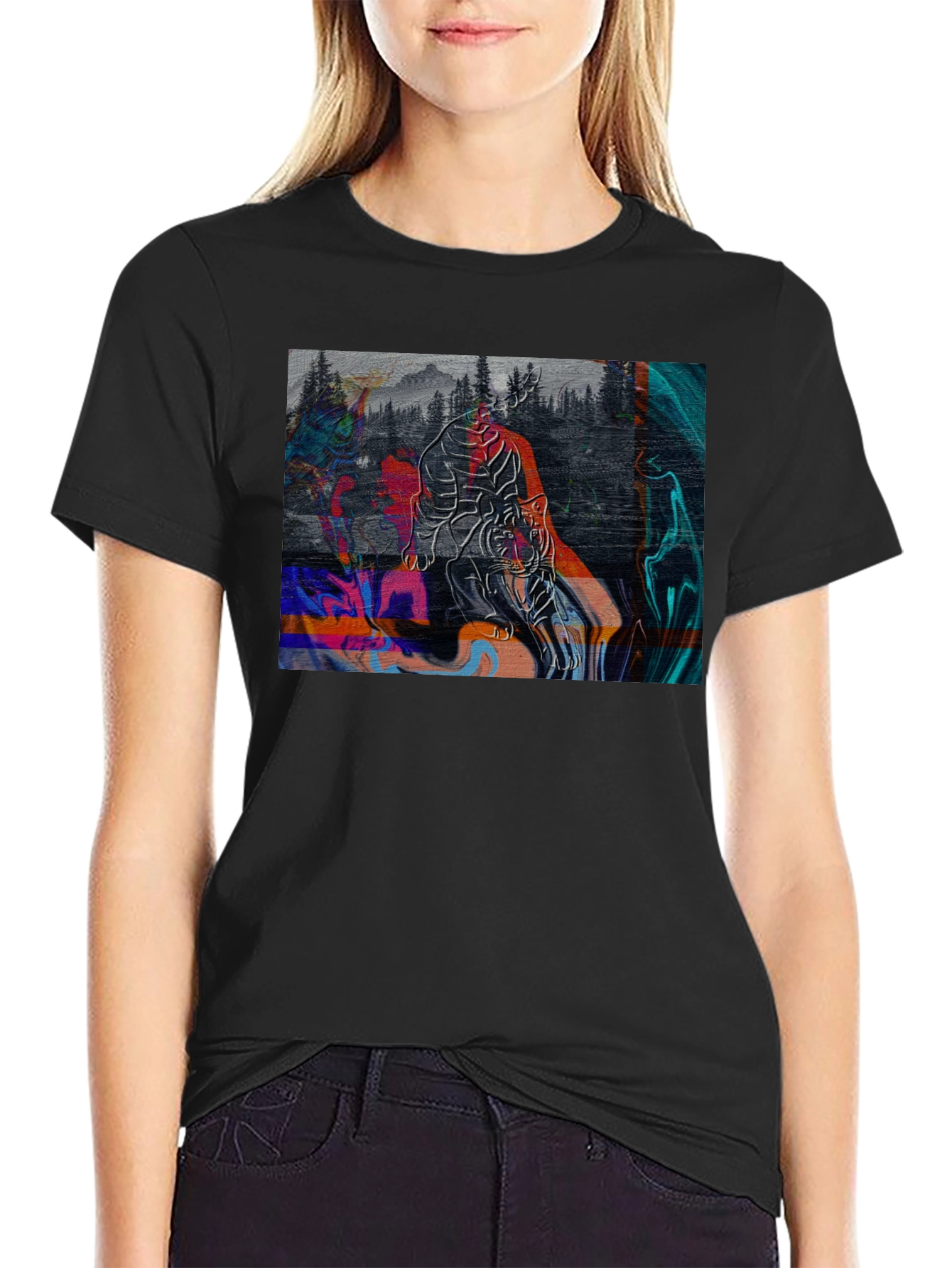 Abstract Tiger Graphic Black Tee